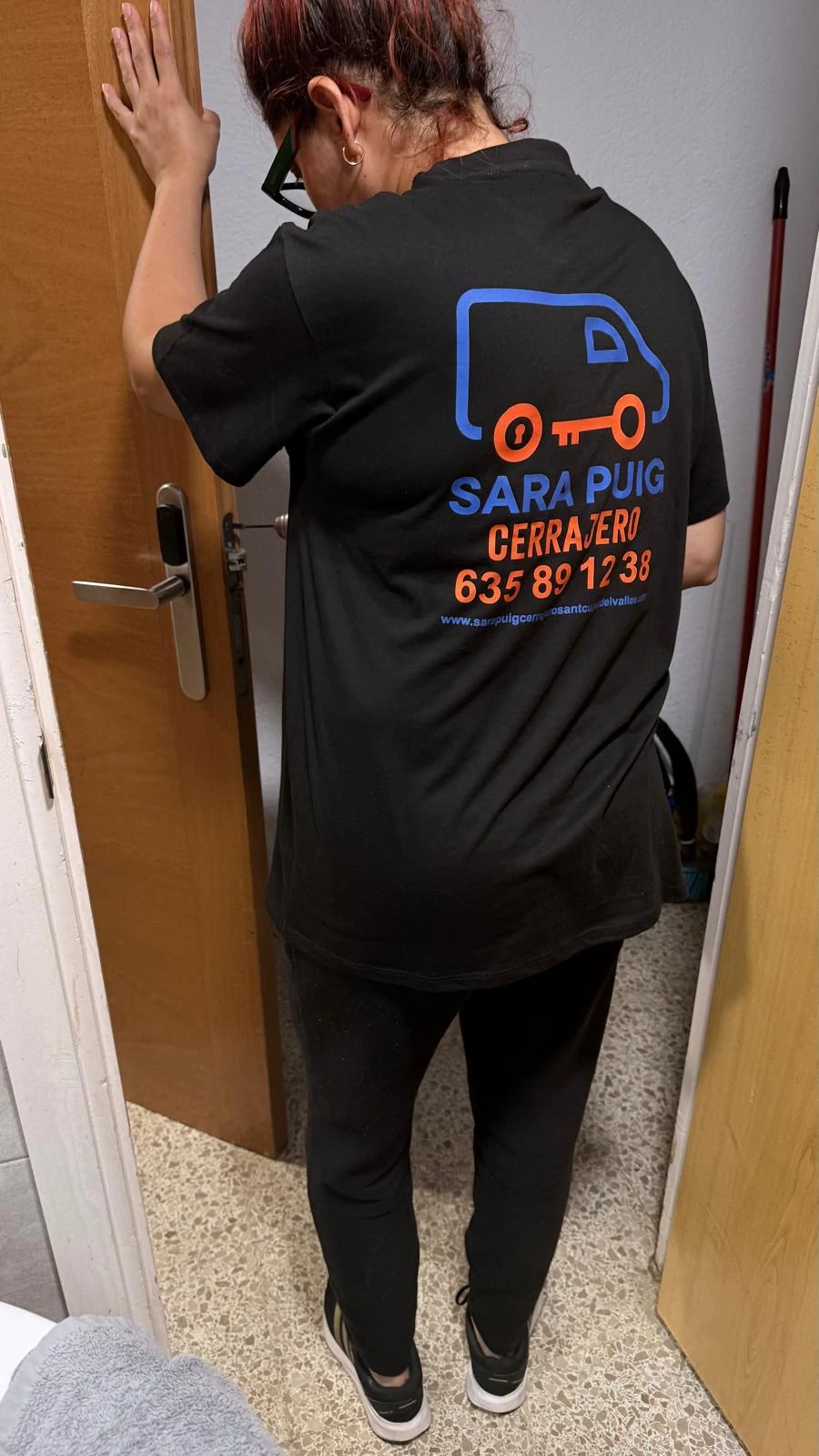 Trabajo real de apertura de puerta en Sant Cugat del Valles